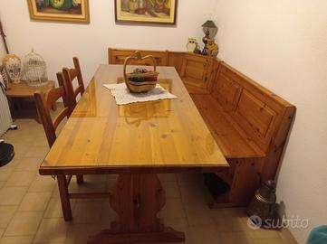 set tavolo con panca e 2 sedie