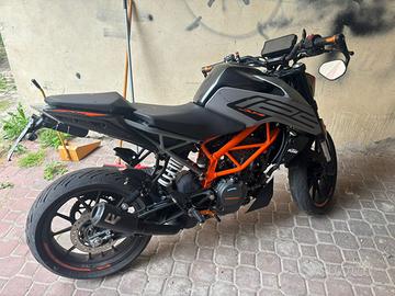 Ktm duke 125