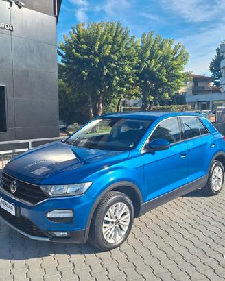 Volkswagen T-Roc 2.0 TDI 150CV DSG Allestimento Bu