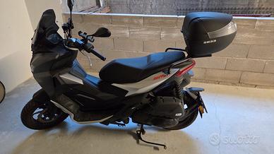 scooter aprilia sr gt 125