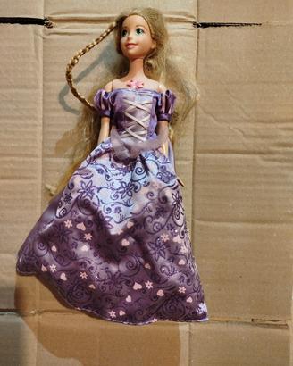 Rapunzel bambola