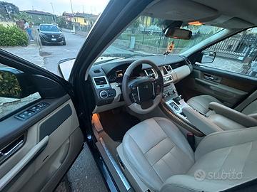 Range rover sport 3000 258 cv