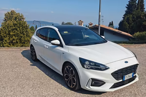 Ford focus MK4 benzina 1.5
