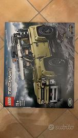 LEGO TECHNIC LAND ROVER 42110 NUOVO