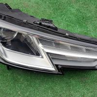 AUDI A4 B9 8W0 BI-XENON Faro Fanale Destro Dx