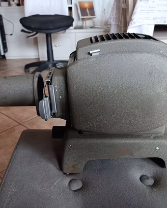 Leitz Wetzlar Diaproiettore PRADO 250