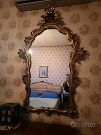 speccio con cornice in legno