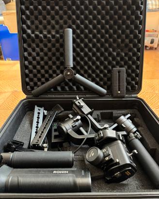 Attrezzature da videomaker. RONIN S/ DRONE