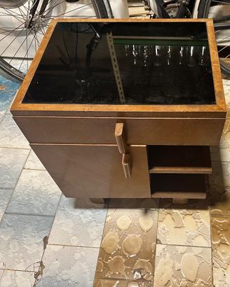 comodino tavolino vintage in stile Art Déco