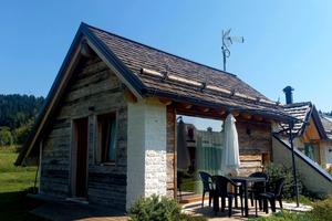 Camera indipendente con bagno e giardino esclusivo