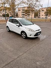 Ford Fiesta Titanium