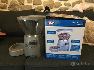 Distributore crocchette 24 h a batterie