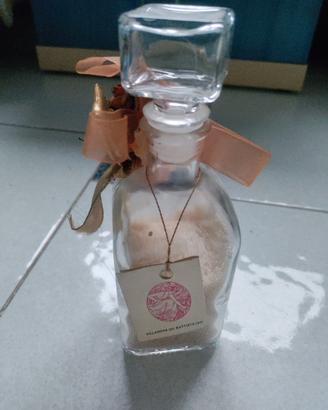 vaso in vetro trasparente 