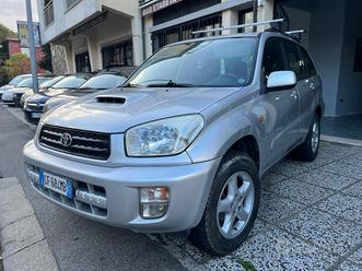 Toyota RAV4 2.0 Tdi D-4D cat 5 porte Sol