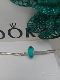 charm Pandora vetro di Murano sfaccettato