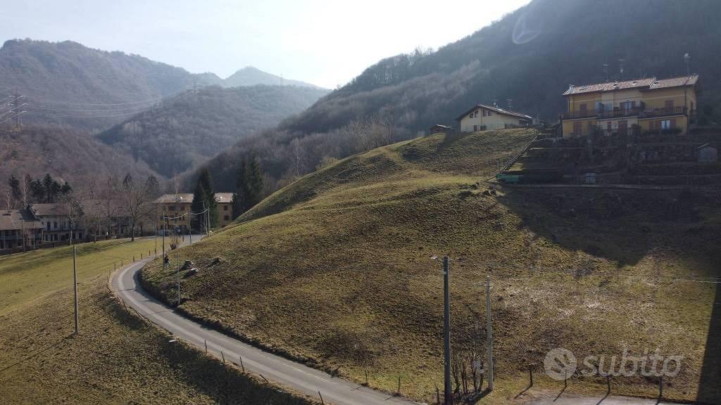 Terreno di 1920 m² a Cremeno - Altro