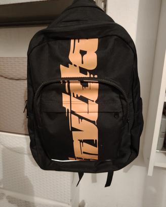 ZAINO INVICTA JELEK PLUS