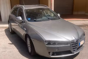 auto in perfette condizioni!!
