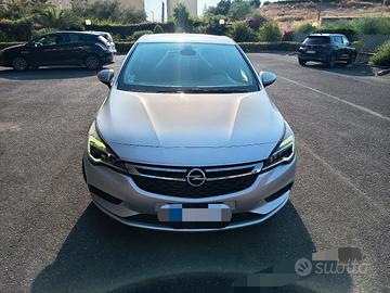 Opel Astra  anno 2017CDTI 1.6 110cv dynamic 7500€