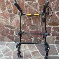 Porta biciclette per auto