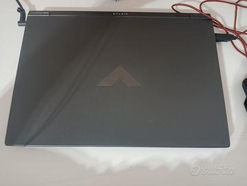 HP VICTUS 15 + MOUSE  DA GAMING