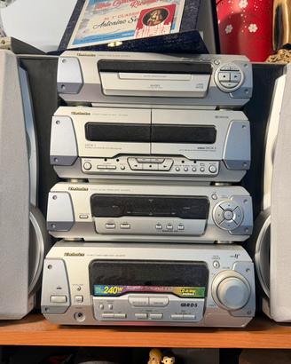 Stereo della Technics
