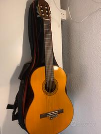 Chitarra acustica Yamaha