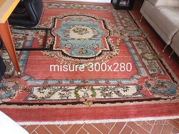 Tappeto turco 291x278 cm