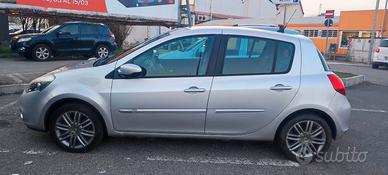 Clio III tce 1.2 benzina 5 porte full optional