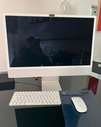 iMac 24" Apple M1 - Silver (Argento) - 8GB RAM