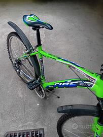 mtb ragazzi 26" mai usata 180 euro