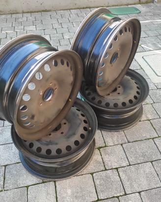 cerchi in acciaio per Ford c-max 16"