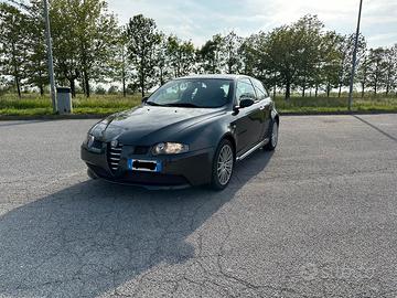 Alfa Romeo 147 GTA 3.2i V6 24V