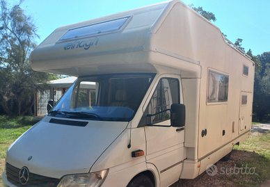 CAMPER ELNAGH su meccanica Mercedes