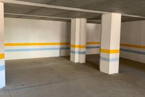 Ampio posto auto coperto quartiere Cappuccini