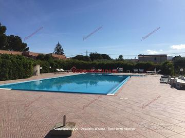 Casa, Campofelice di Roccella.