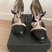Scarpa con tacco e t-bar