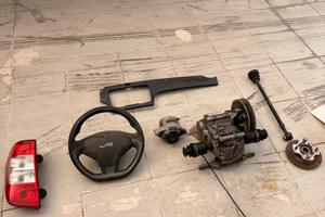 Ricambi ligier js 50