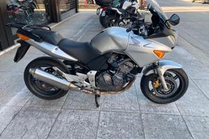 Honda CBF 600