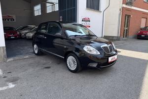 Lancia Ypsilon 1.2 Argento
