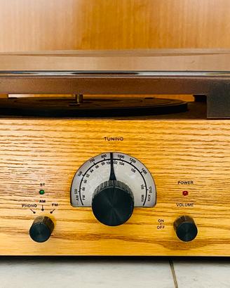 Giradischi con radio