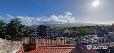 Casa ristrutturata al centro di Linguaglossa