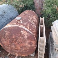 Cisterna per acqua in ferro