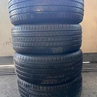 4 Pneumatici Barum Bravuris 6  215/55 r17 al 80%