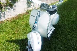 Vespa 50 Special
