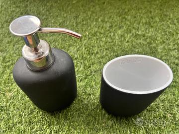 Dispenser per sapone liquido+portaspazzolino ikea