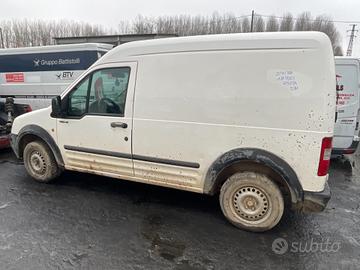FORD CONNECT TRANSIT 2013 PER RICAMBI