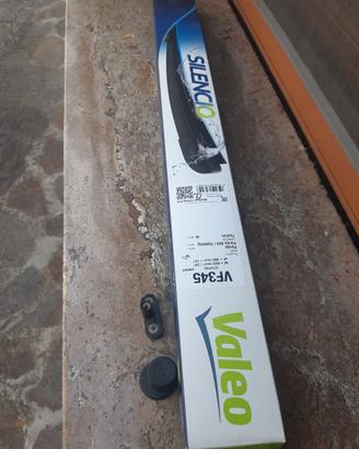 Kit tergicristalli nuovi: Valeo + Bosch
