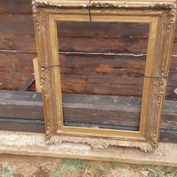 cornice 