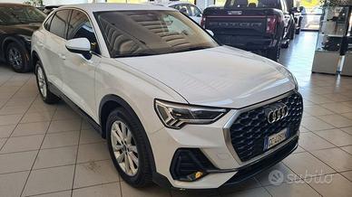 Audi Q3 Sportback Sportback 35 2.0 tdi Busine...